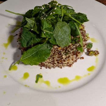 Market Tavern Dublin - Quinoa salad - New American Near Me - Dublin, California Market Tavern Dublin - Quinoa salad - New American Near Me - Dublin, California