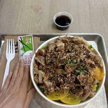 Rolltation - Pan Asian Near Me - Toronto, Ontario