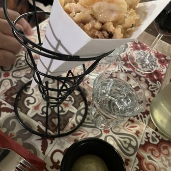 Chez Poulette a Cassis - Calamari - Restaurants Near Me - Cassis, 13