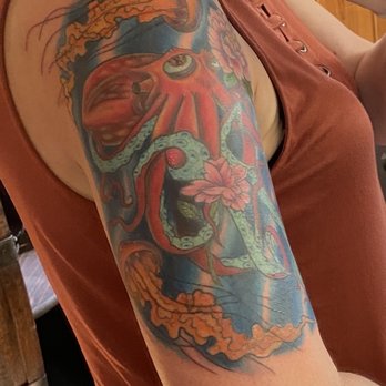Lake Arrowhead Tattoo - Fresh Tattoo - Tattoo Near Me - Lake Arrowhead, California Lake Arrowhead Tattoo - Fresh Tattoo - Tattoo Near Me - Lake Arrowhead, California