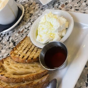 Milk & Honey - Ricotta toast - New American Near Me - Nashville, Tennessee Milk & Honey - Ricotta toast - New American Near Me - Nashville, Tennessee