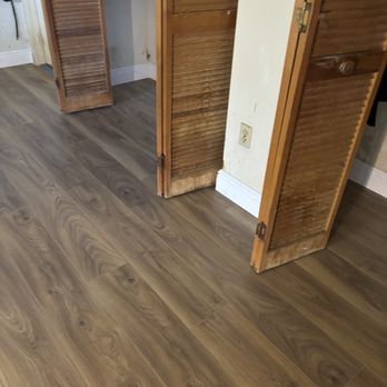 Dolphin Carpet & Tile - Reset the closet doors! - Carpeting Near Me - Coral Springs, Florida Dolphin Carpet & Tile - Reset the closet doors! - Carpeting Near Me - Coral Springs, Florida