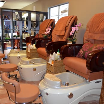 Seahurst Salon - Day Spas Near Me - Burien, Washington