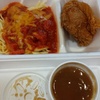 Jollibee - spaghetti n chicken joy combo - Fast Food Near Me - Honolulu, Hawaii Jollibee - spaghetti n chicken joy combo - Fast Food Near Me - Honolulu, Hawaii