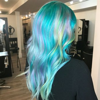 Viselli Salon - Lindsey is a versatile hair painting goddess - Hair Salons Near Me - Boston, Massachusetts Viselli Salon - Lindsey is a versatile hair painting goddess - Hair Salons Near Me - Boston, Massachusetts