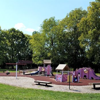Independence Park - small playground near the south shelter - Hiking Near Me - Greenwood, Indiana