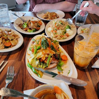 Naung Mai Thai Kitchen - The duck, See Ew with beef and pork, fried rice - Thai Near Me - Anacortes, Washington Naung Mai Thai Kitchen - The duck, See Ew with beef and pork, fried rice - Thai Near Me - Anacortes, Washington