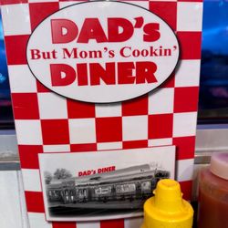Dad's Diner
