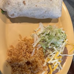 Campeche burrito with sides