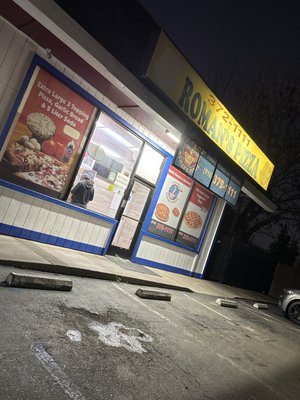 Romans Pizza by null