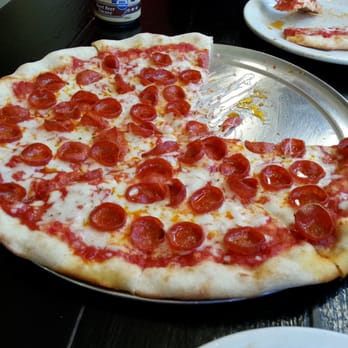 Frankie's - Medium Pepperoni Pizza. - Ice Cream & Frozen Yogurt Near Me - Mendocino, California