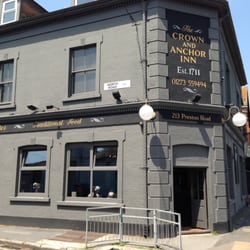 Crown & Anchor - The Crown and Anchor - full refurbished