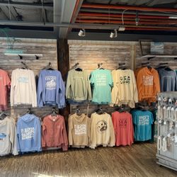 Oasis on the Boardwalk Cafe and Boutique - Tourists tees and sweatshirts