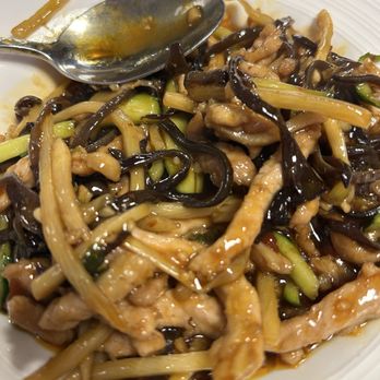 Royal Feast - Shredded pork in garlic sauce ( think also known as Szechuan pork)- soooo good and not something I would normally have ordered! - Chinese Near Me - Millbrae, California