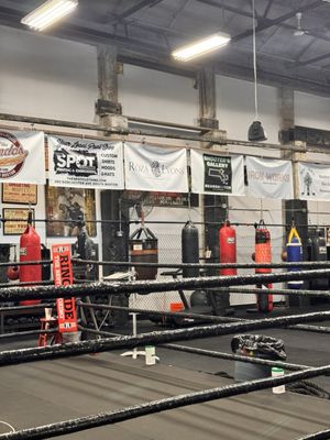 Peter Welch's boxing Gym by null