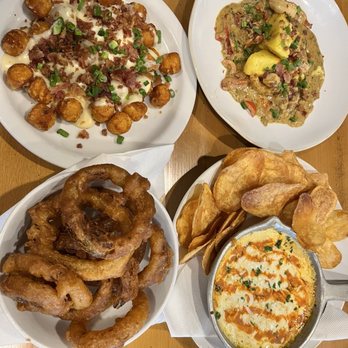 Legacy Pointe Eatery - Appetizers at Legacy Point Eatery! - Sandwiches Near Me - Springfield, Illinois