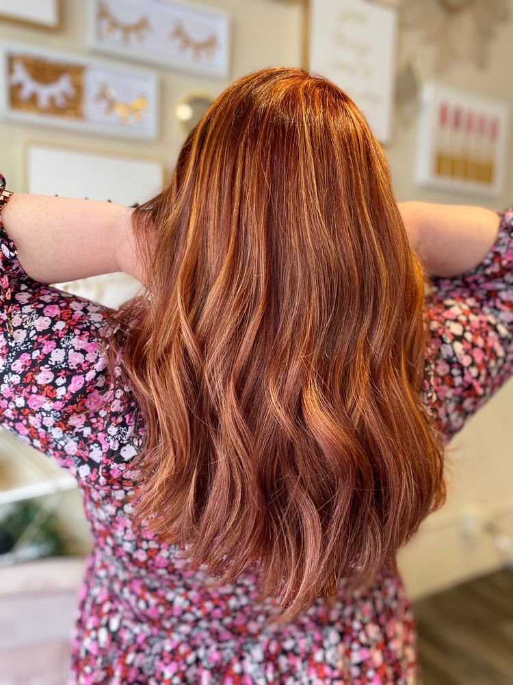 BOMBSHELL BEAUTY LOUNGE LASHES Updated September 2024 32 Photos & 24 Reviews 1707 main st