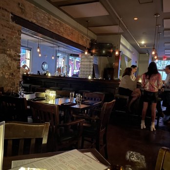 Kingfish Kitchen & Cocktails - Cajun/Creole Near Me - New Orleans, Louisiana