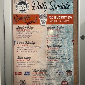 Restaurant 604 - Mixed drinks - Breakfast & Brunch Near Me - Honolulu, Hawaii