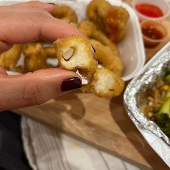 Jaopaya Thai Restaurant - Batter is way too thick. Plus it's more like beer batter then tempura - Thai Near Me - Reseda, California