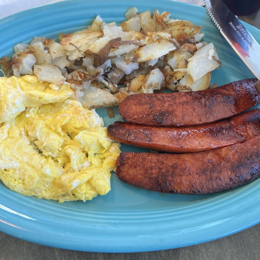 Olguita's Cocina - Hot Links and Eggs - Breakfast & Brunch Near Me - Pico Rivera, California Olguita's Cocina - Hot Links and Eggs - Breakfast & Brunch Near Me - Pico Rivera, California