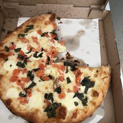 Annie's Pizza Subs & Wings - (12in) Margherita Pizza