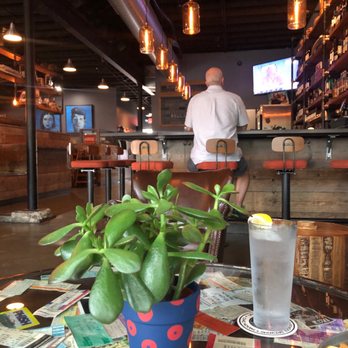 Tela Bar and Kitchen - Awesome environment - Gastropubs Near Me - Cincinnati, Ohio