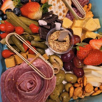 Board In Birmingham - Wine Bars Near Me - Hoover, Alabama