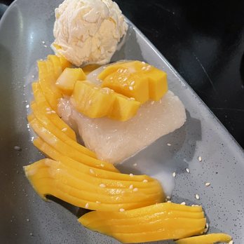 Thai Time - Mango sticky rice - Thai Near Me - Sacramento, California Thai Time - Mango sticky rice - Thai Near Me - Sacramento, California