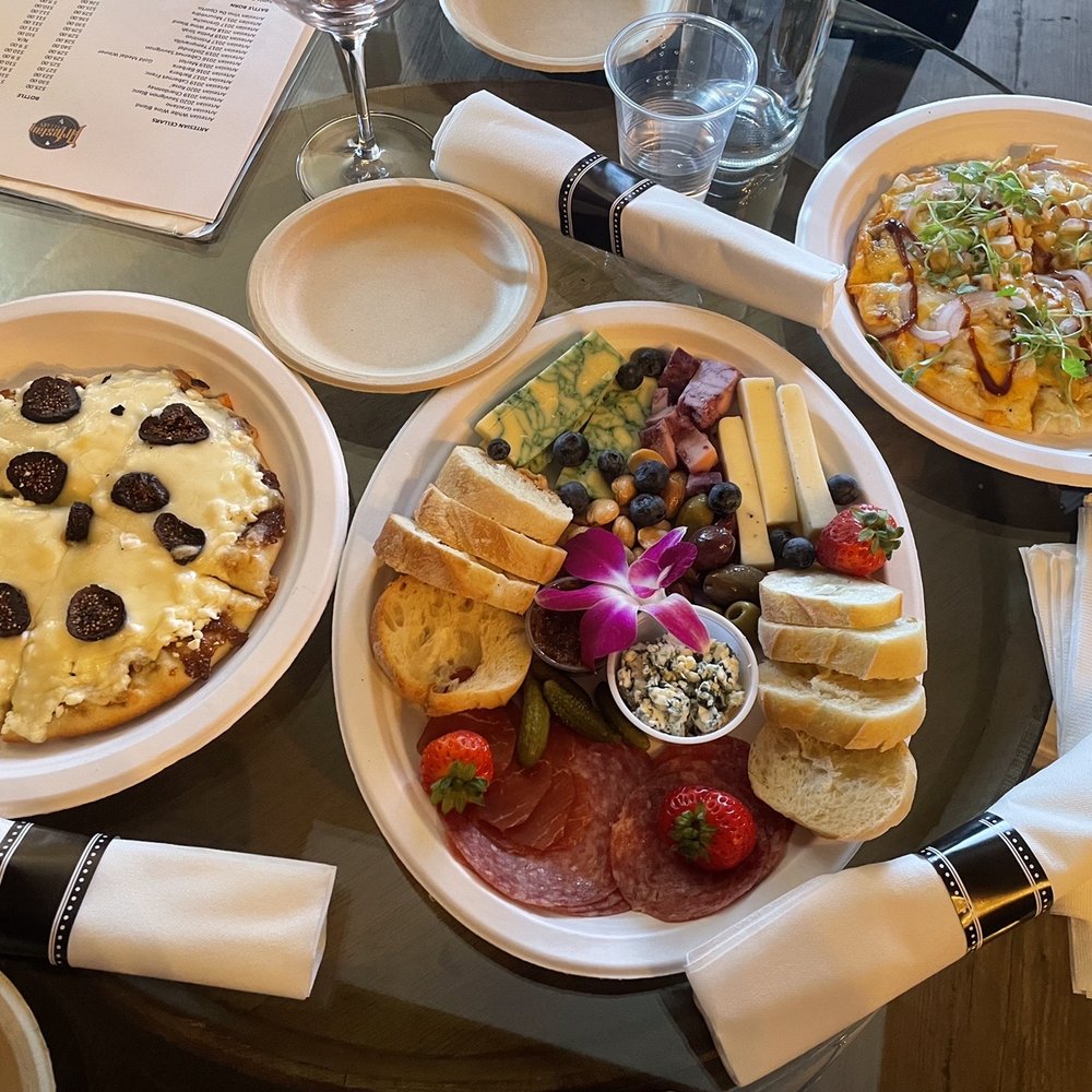 Artesian Cellars - Fig & Goat cheese flat bread, BBQ Chicken Flat Bread, Charcuterie Board - Wineries Near Me - Pahrump, Nevada