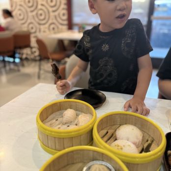 AYCE Sushi - Sushi Bars Near Me - Las Vegas, Nevada