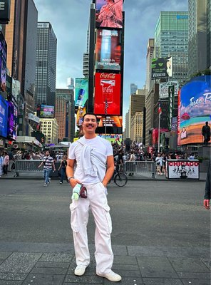 Times Square by null