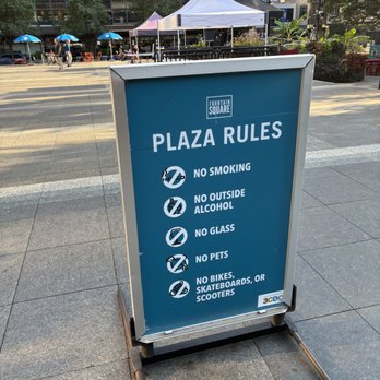 Fountain Square - Rules - Music Venues Near Me - Cincinnati, Ohio Fountain Square - Rules - Music Venues Near Me - Cincinnati, Ohio