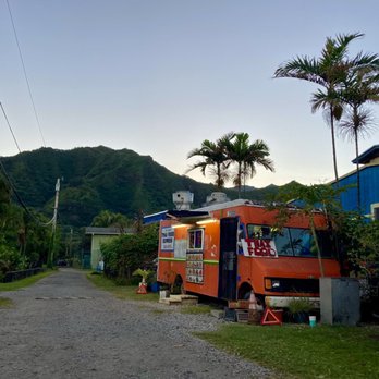 Thai Food Express - That orange Thai truck! - Food Trucks Near Me - Hauula, Hawaii