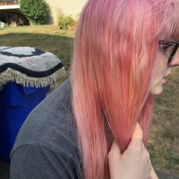 Patchy dye job, blonde streaks Patchy dye job, blonde streaks