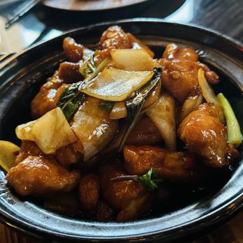 Mott 32 - Chinese Near Me - Las Vegas, Nevada