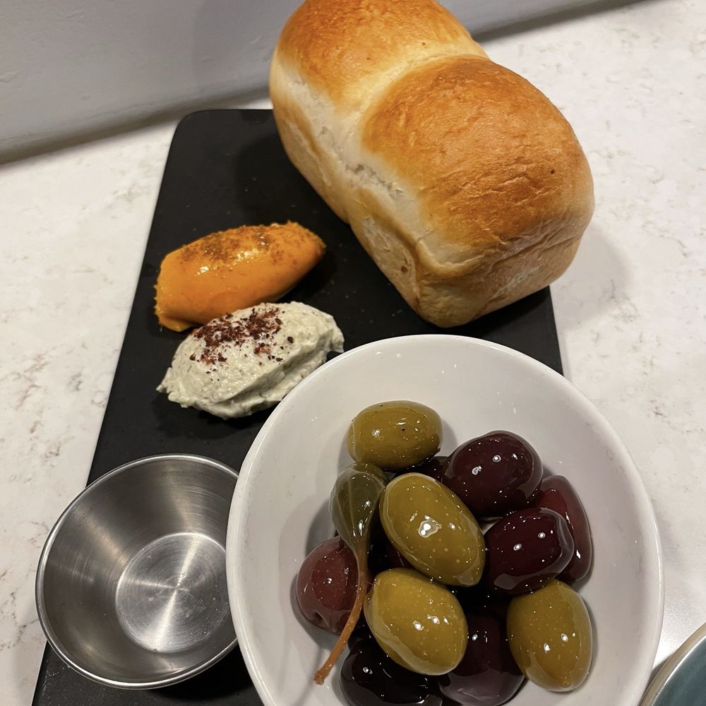 Shift Kitchen & Bar - Bread Board - New American Near Me - Flagstaff, Arizona
