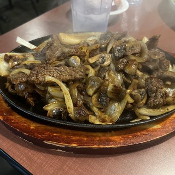 Casa Durango - One last photo sizzling, hot fajitas - Mexican Near Me - Renton, Washington