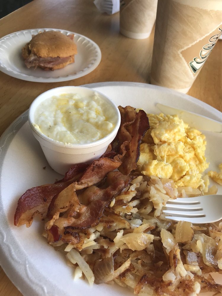 WINTON CORNER CAFE Updated October 2024 601 N Main St, Winton, North Carolina Diners