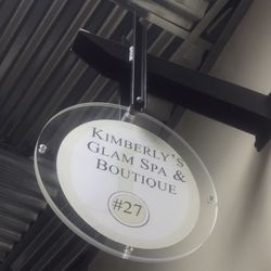 Kimberlys Glam Spa & Boutique - Entrance sign