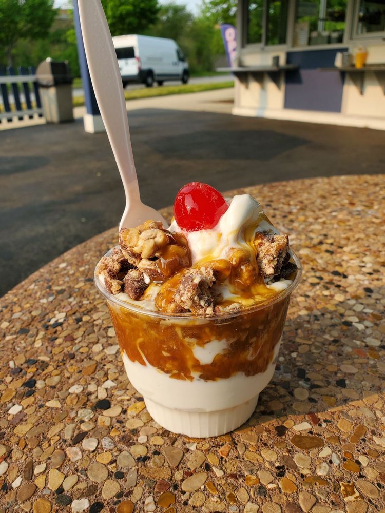 CREAMERY 22 Photos 506 E St Charles Rd, Lombard, Illinois