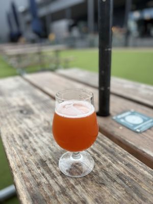 Meanwhile Brewing by null