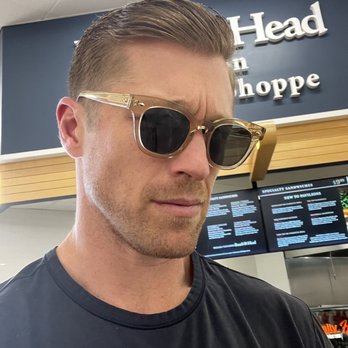 Boardwalk Barbers - Epic haircut by Henrik - Barbers Near Me - Aliso Viejo, California Boardwalk Barbers - Epic haircut by Henrik - Barbers Near Me - Aliso Viejo, California