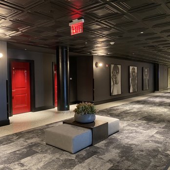 Bottleworks Hotel - Halls - Hotels Near Me - Indianapolis, Indiana Bottleworks Hotel - Halls - Hotels Near Me - Indianapolis, Indiana