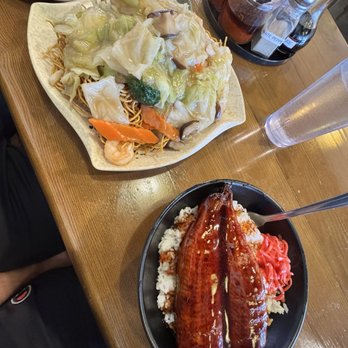 Aji Ramen - Crispy seafood plate and unagi combo d - Ramen Near Me - Waipahu, Hawaii Aji Ramen - Crispy seafood plate and unagi combo d - Ramen Near Me - Waipahu, Hawaii