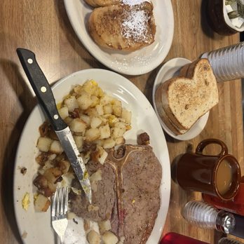 DeLuca's Diner - Steel City Breakfast of Champs Combo - Breakfast & Brunch Near Me - Pittsburgh, Pennsylvania
