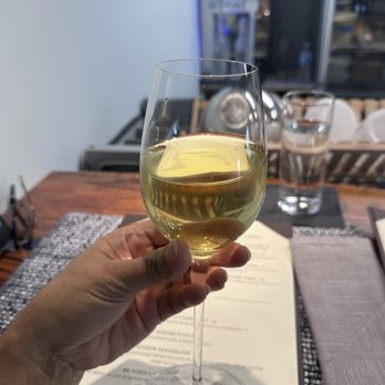 Bin 6 South - Wine Bars Near Me - St. Petersburg, Florida