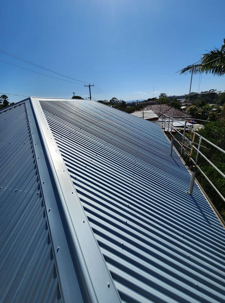 Slide of Elayon Roofing