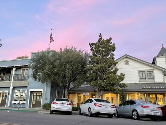 Los Olivos Wine Merchant & Cafe by null