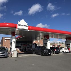 Petro Canada - Storefront